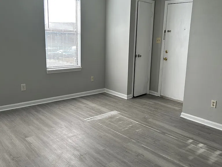 2005 Greens Blvd #A304 — Photo 3