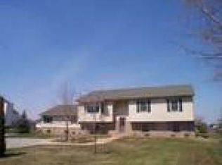4848 Smith Rd, Ottawa Lake, MI 49267