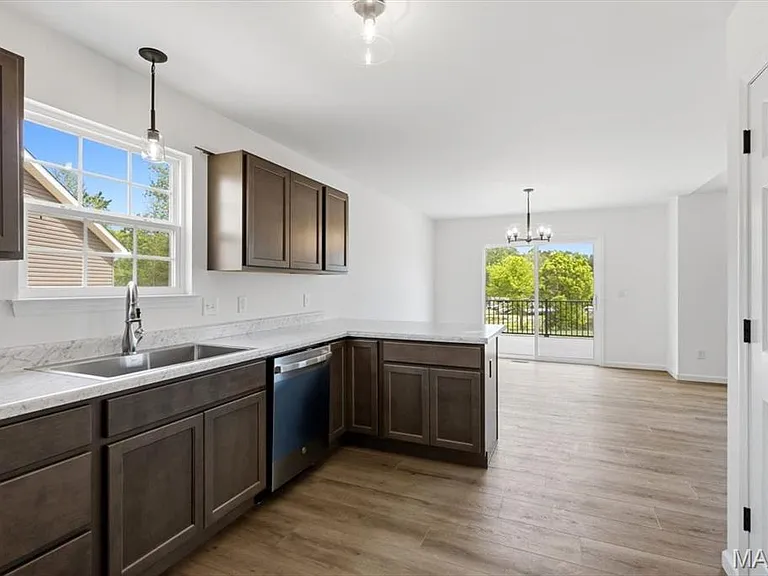 179 Rivers Edge Dr — Photo 18