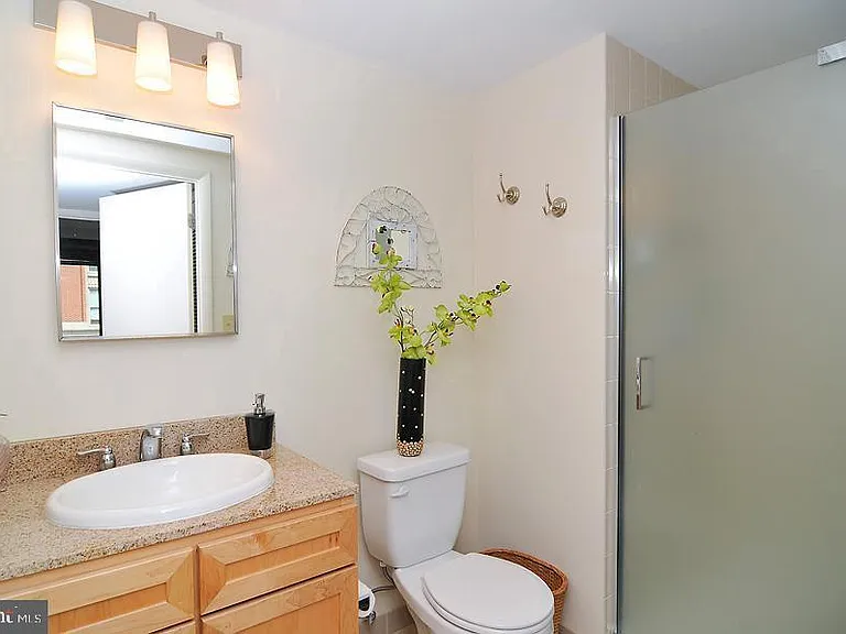 1150 K St NW #1305 — Photo 6