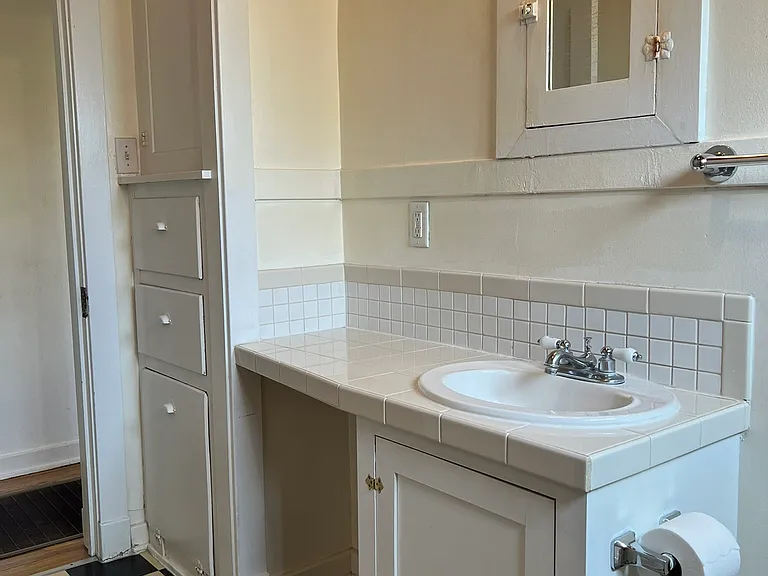 521 Granite Ave NW — Photo 18