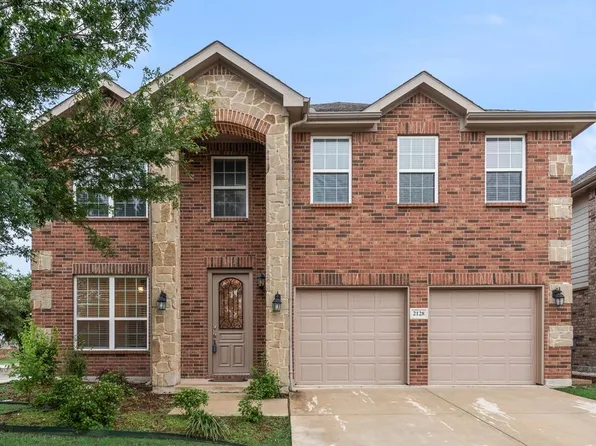 2128 Valley Forge Trl, Fort Worth, TX 76177