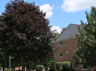 Whispering Trails, Naperville, IL 60540