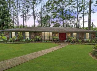 5 Rob Ln, Jackson, MS 39212