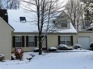 2222 Pine Tree Ln, Twinsburg, OH 44087