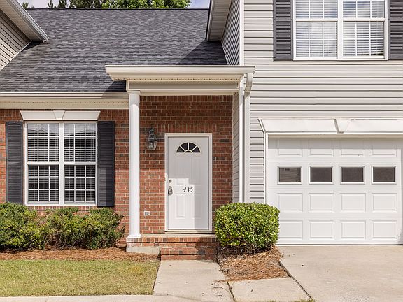 3rd image of 435 Snead Way