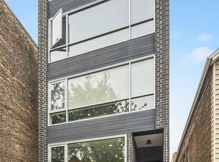 874 N Marshfield Ave #1, Chicago, IL 60622