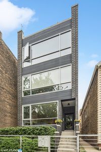 874 N Marshfield Ave #1, Chicago, IL, 60622