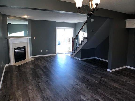 4th image of 1426 SE Lexington Ave #156A