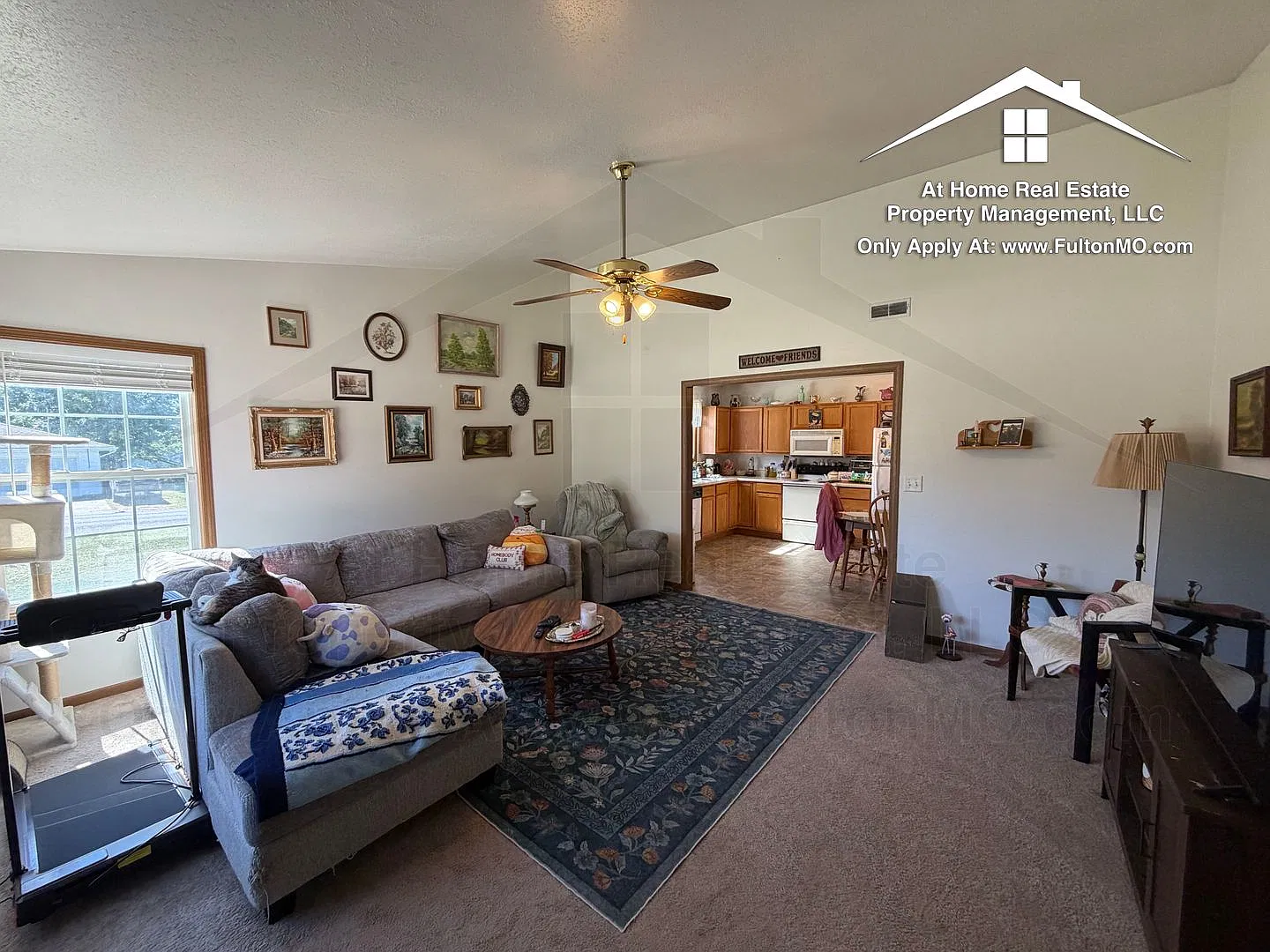 Gates Boulevard 26012603 Duplex — Photo 3