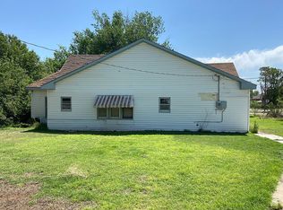 406 NW 1st St, Buffalo, OK 73834