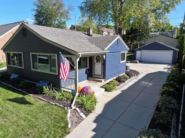 2536 North 82nd STREET, Wauwatosa, WI 53213