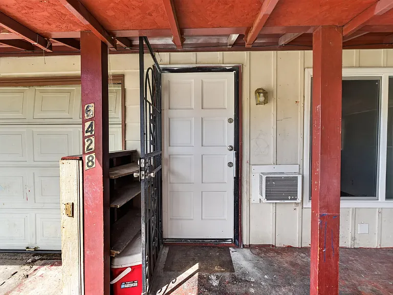 6428 Tapo Ct — Photo 8