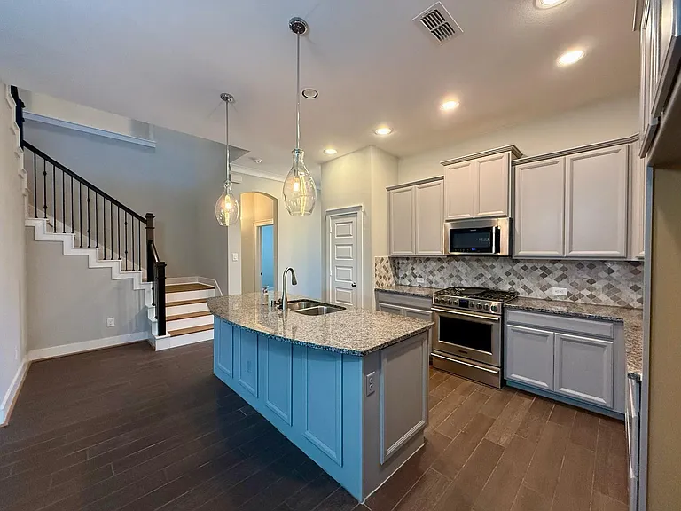 18419 Blue Hollow Heights Dr — Photo 6