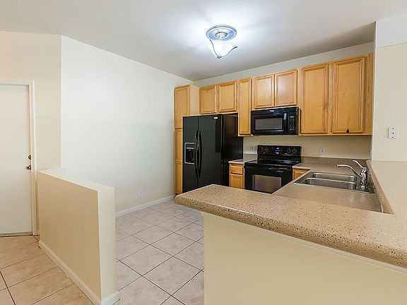 3rd image of 9635 Porta Leona Ln