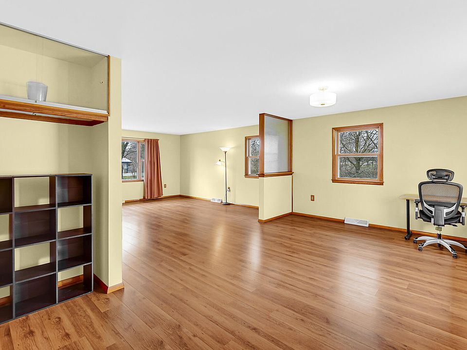 325 W 700 N, Valparaiso, IN 46385 Zillow