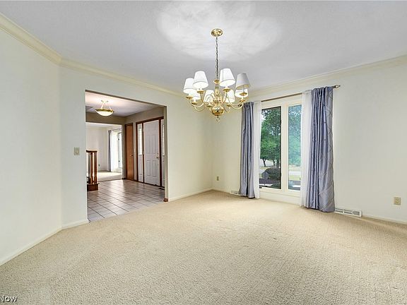 5th image of 10021 Brookside Cir