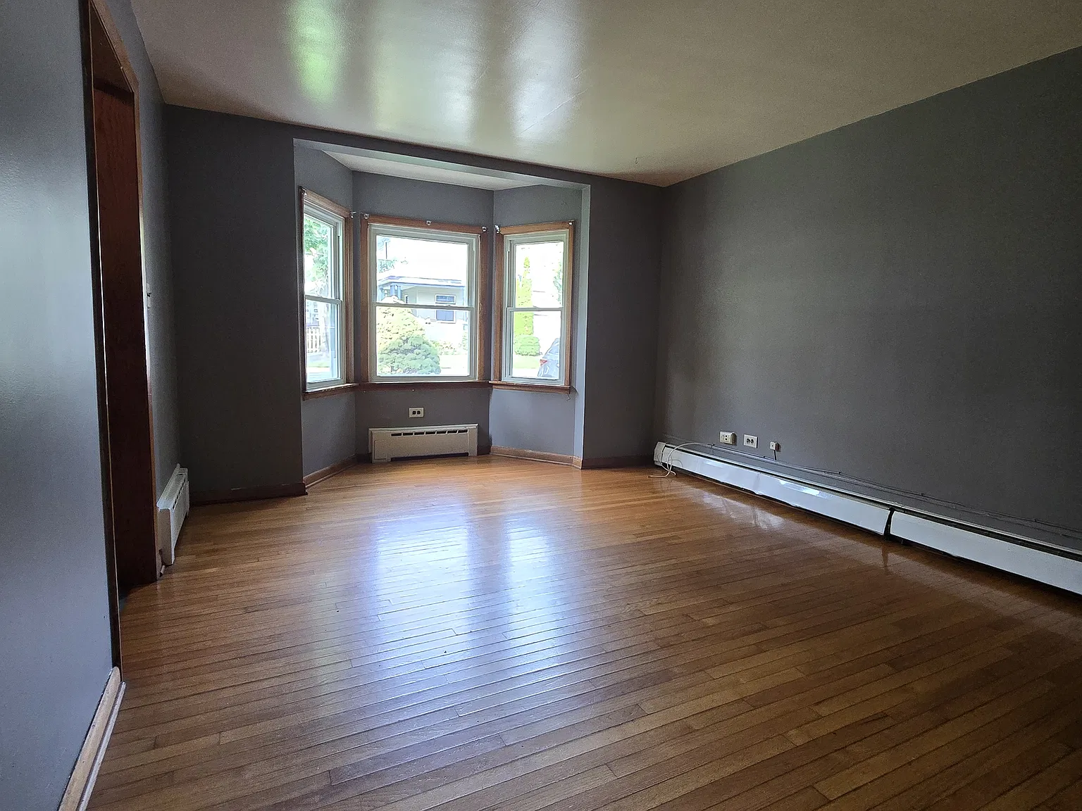 1 bed, 600 sqft, $1,100 — Photo 3