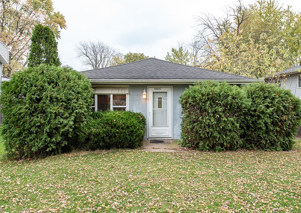 1st image of 39315 N Emmaus Ave