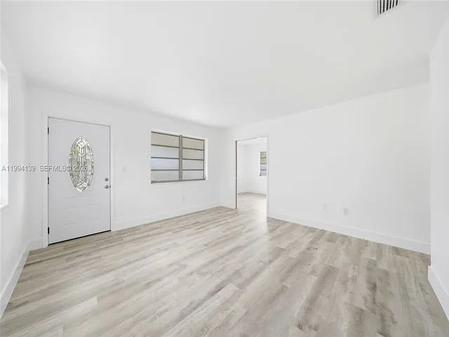 1781 SW 13th St — Photo 13