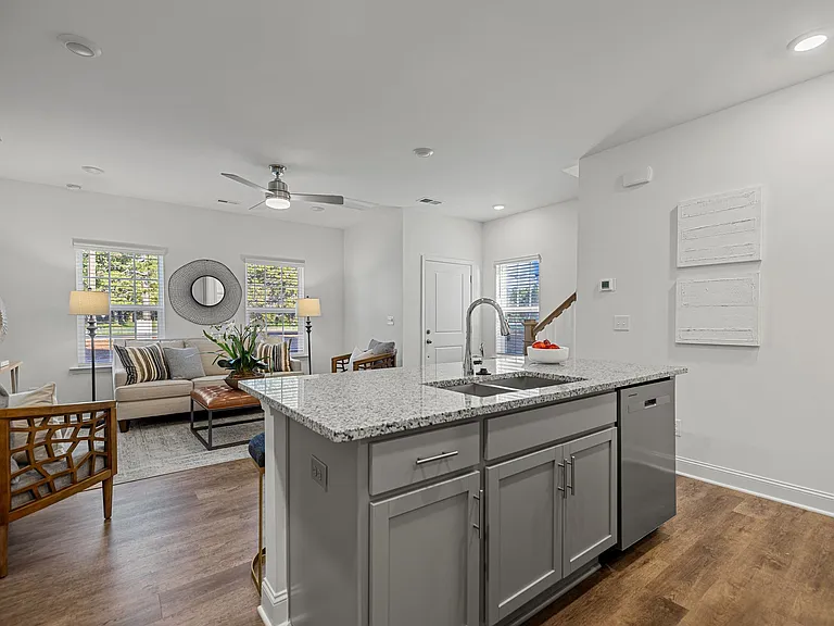 4009 Crooked Spruce Ct — Photo 16