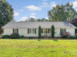 2121 Hephzibah Church Rd, Bessemer City, NC 28016