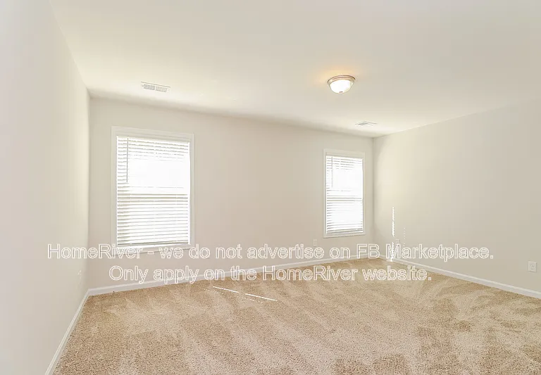 1340 Curlew Cir — Photo 8