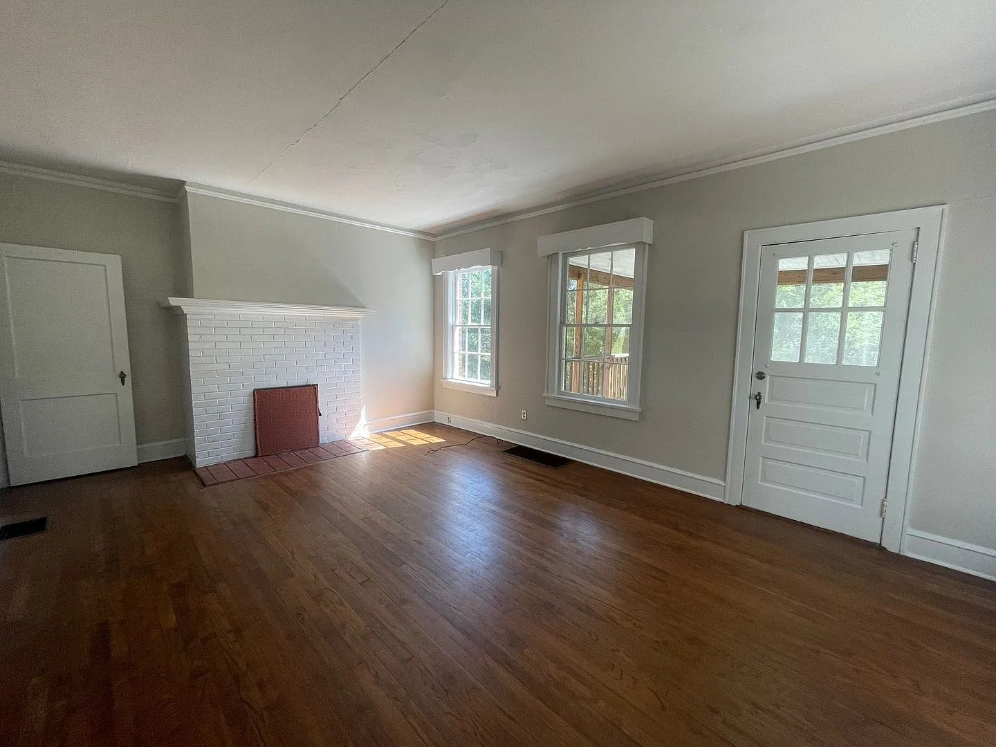 Pre-Leasing For August 9th 2027! — Photo 2