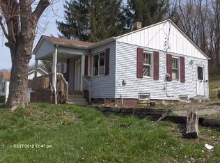 409 Gallia St, Oak Hill, OH 45656