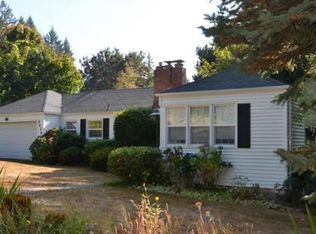 2434 SW Mitchell St, Portland, OR 97239