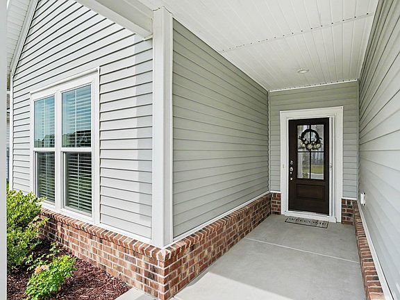 3rd image of 4445 Honir Dr.