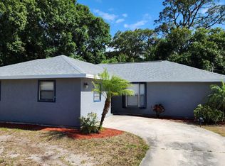 4601 Avenue Q, Fort Pierce, FL 34947