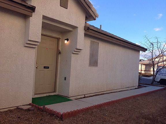 3rd image of 9041 Iron Crow Ave