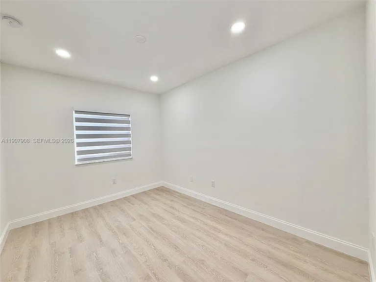 4412 Woodland Cir — Photo 9