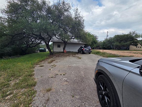 2nd image of 25408 Cove Dr