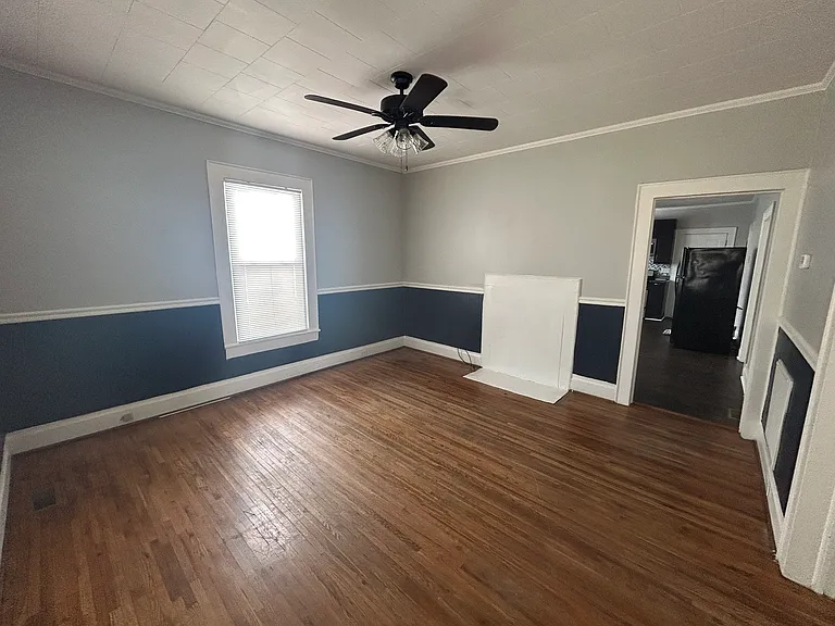 73 Douglas Ave NW — Photo 12