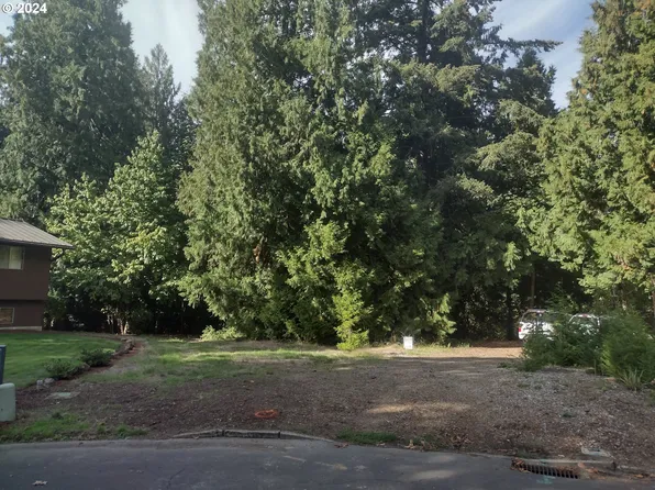 SE 59th Ct, Hillsboro, OR 97123