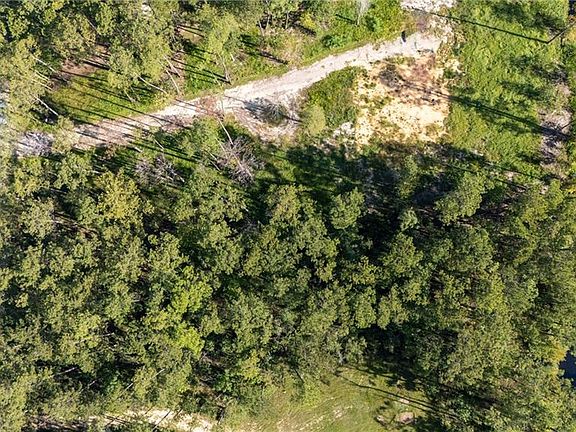 3rd image of 59282 Cypress Bayou Ln