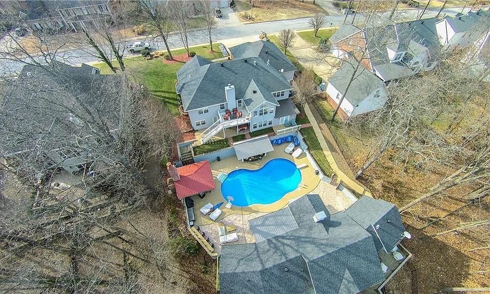 1st image of 3102 Hanna Ln