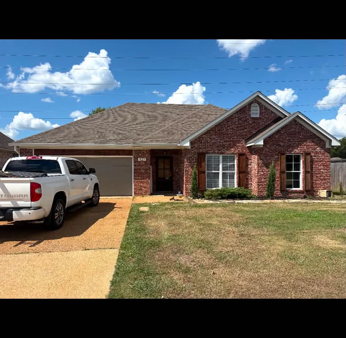 3 bed, 1350 sqft, $1,950 — Photo 1