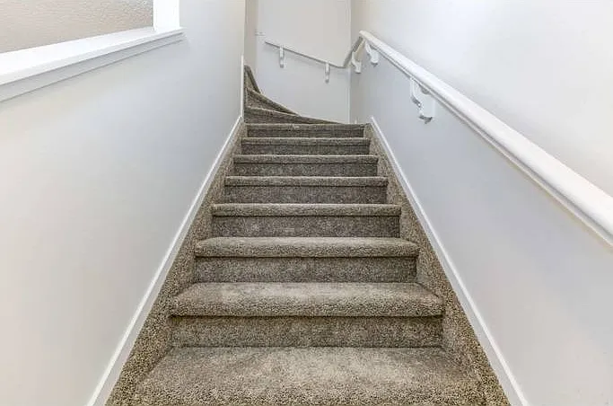 20708 99b Ave NW #1A — Photo 11