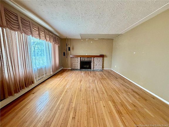 2nd image of 88 Watson Ave