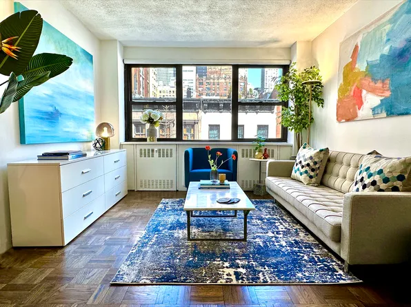 110 East 36th Street image 1 of 13