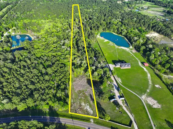 38 Fm 3454 Rd, Huntsville, TX 77320