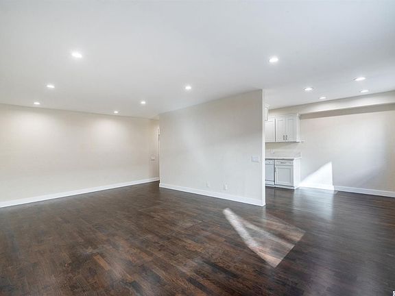 4th image of 377 W California Ave APT 4