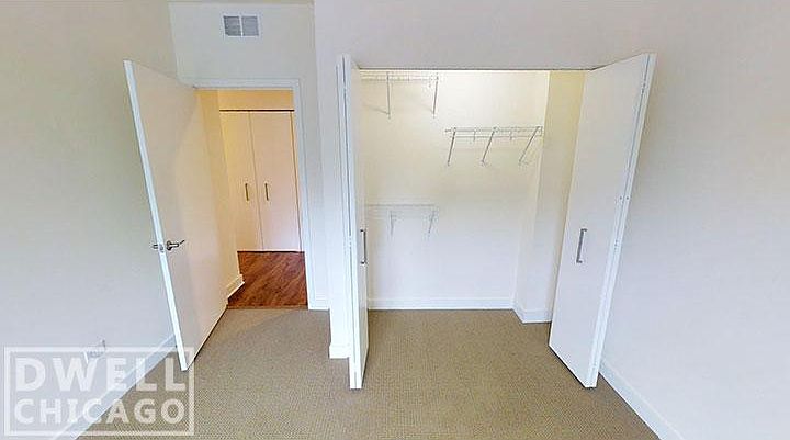 1st image of 1805 W Argyle St APT 2B