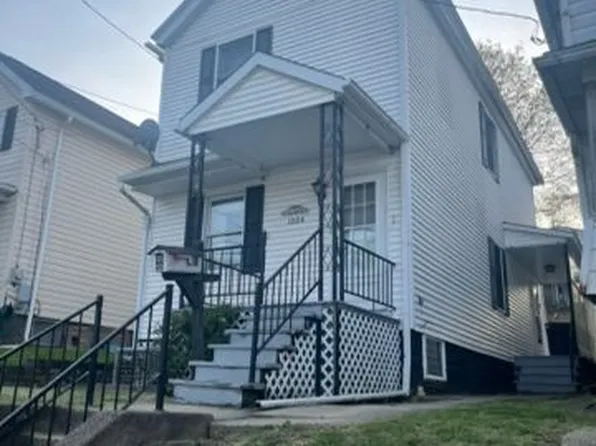 1004 Wallace St, Vandergrift, PA 15690