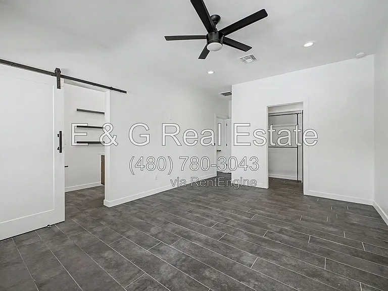 2312 E Curnow Dr — Photo 17