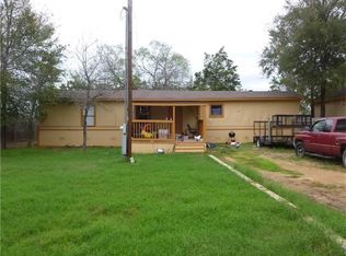 107 Clearview Dr, Bastrop, TX 78602