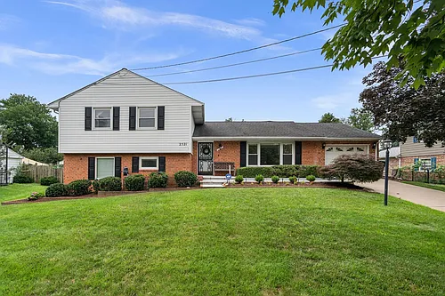 2521 Shanandale Dr Photo 1